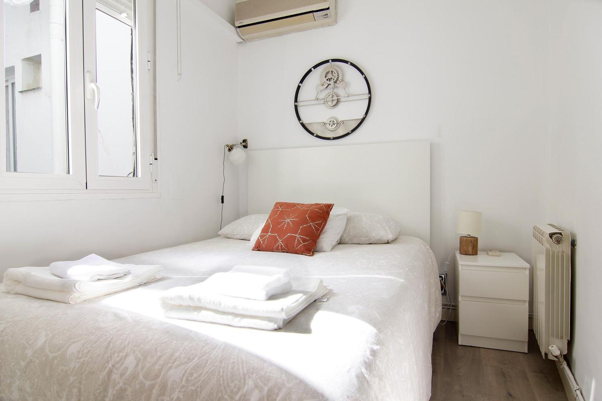 Precioso Apartamento Palacio Real, Madrid Bagian luar foto