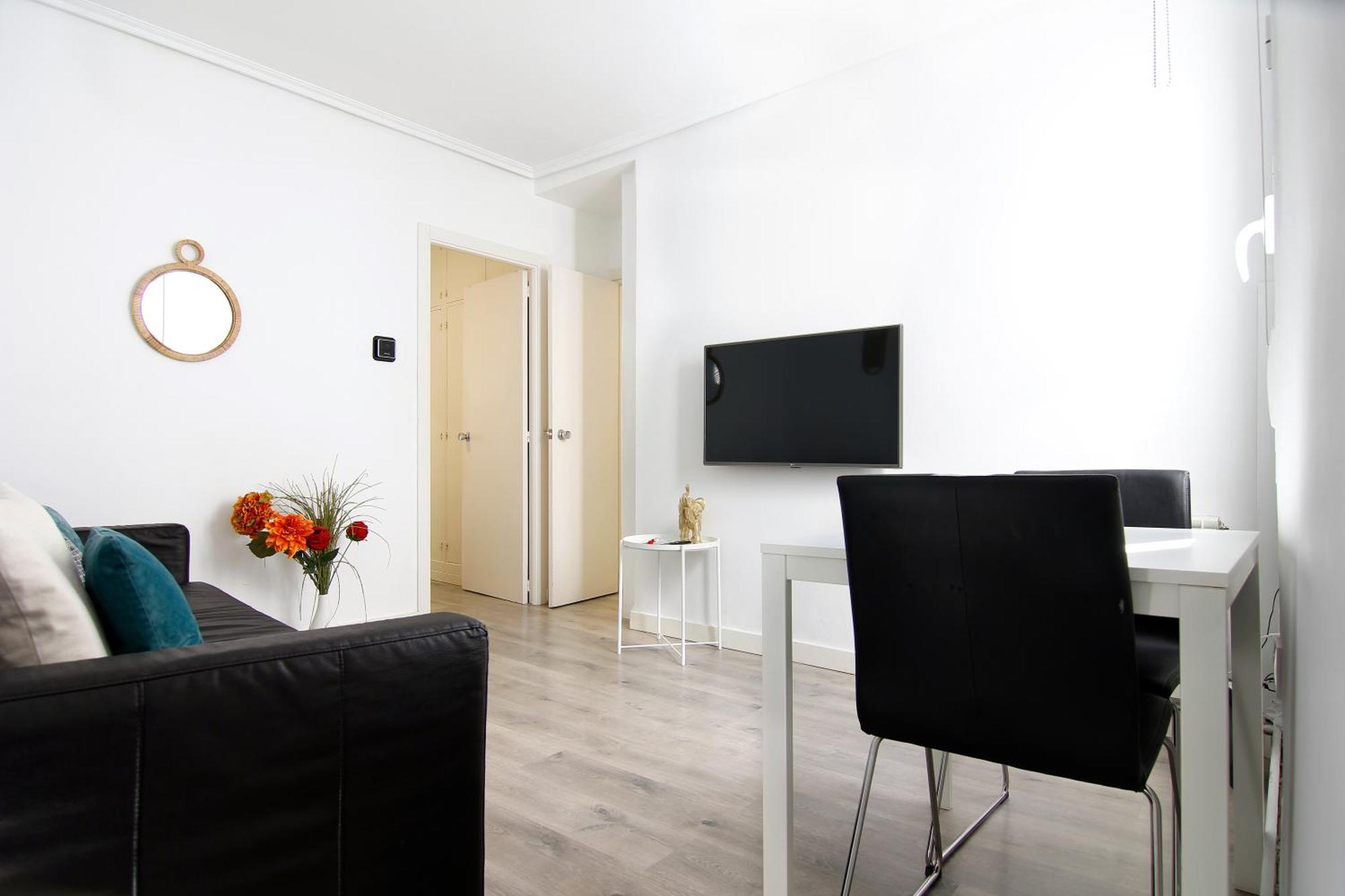 Precioso Apartamento Palacio Real, Madrid Bagian luar foto